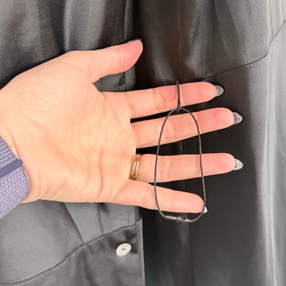 Vince Black Satin Long Sleeve Button Front Collar Midi Dress size L NEW No Belt - Picture 11 of 14